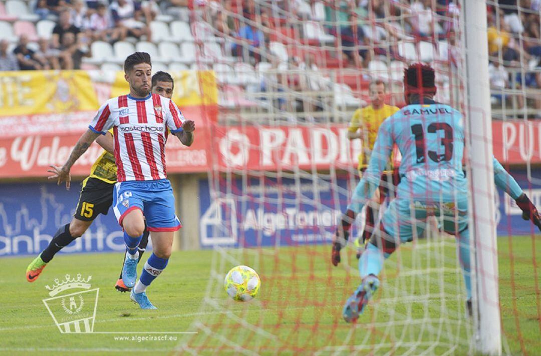 Domínguez en un partido.