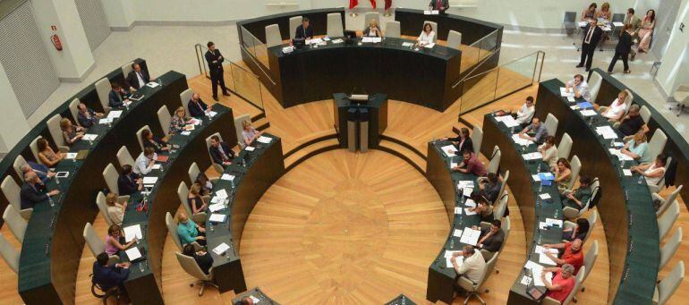 Imagen del salón de plenos del Ayuntamiento de Madrid durante la celebración de una sesión