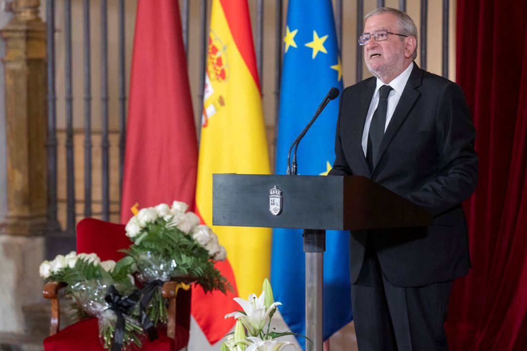 Alberto Castillo durante su discurso con motivo del Día de la Región de Murcia