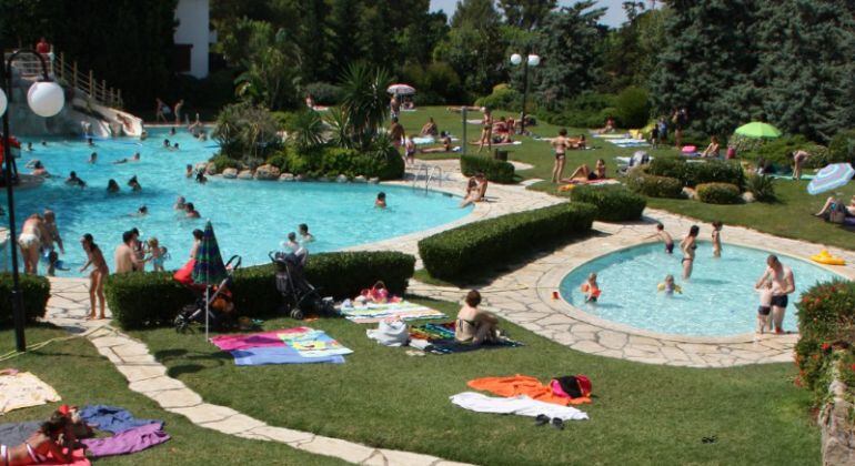 Imatge d'una piscina d'un hotel de Salou