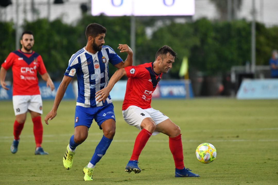 Imagen del encuentro entre el Lorca Deportiva y el Mazarrón