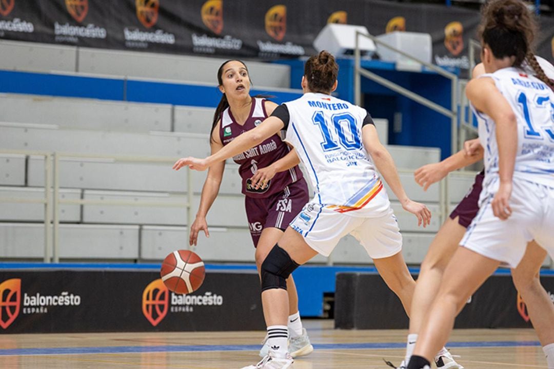 La base catalana regresa a la Liga femenina de la mano de Embutidos Pajariel bembibre