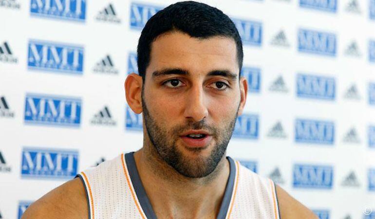 Bourousis llega a Laboral Kutxa procedente del equipo de Pablo Laso.