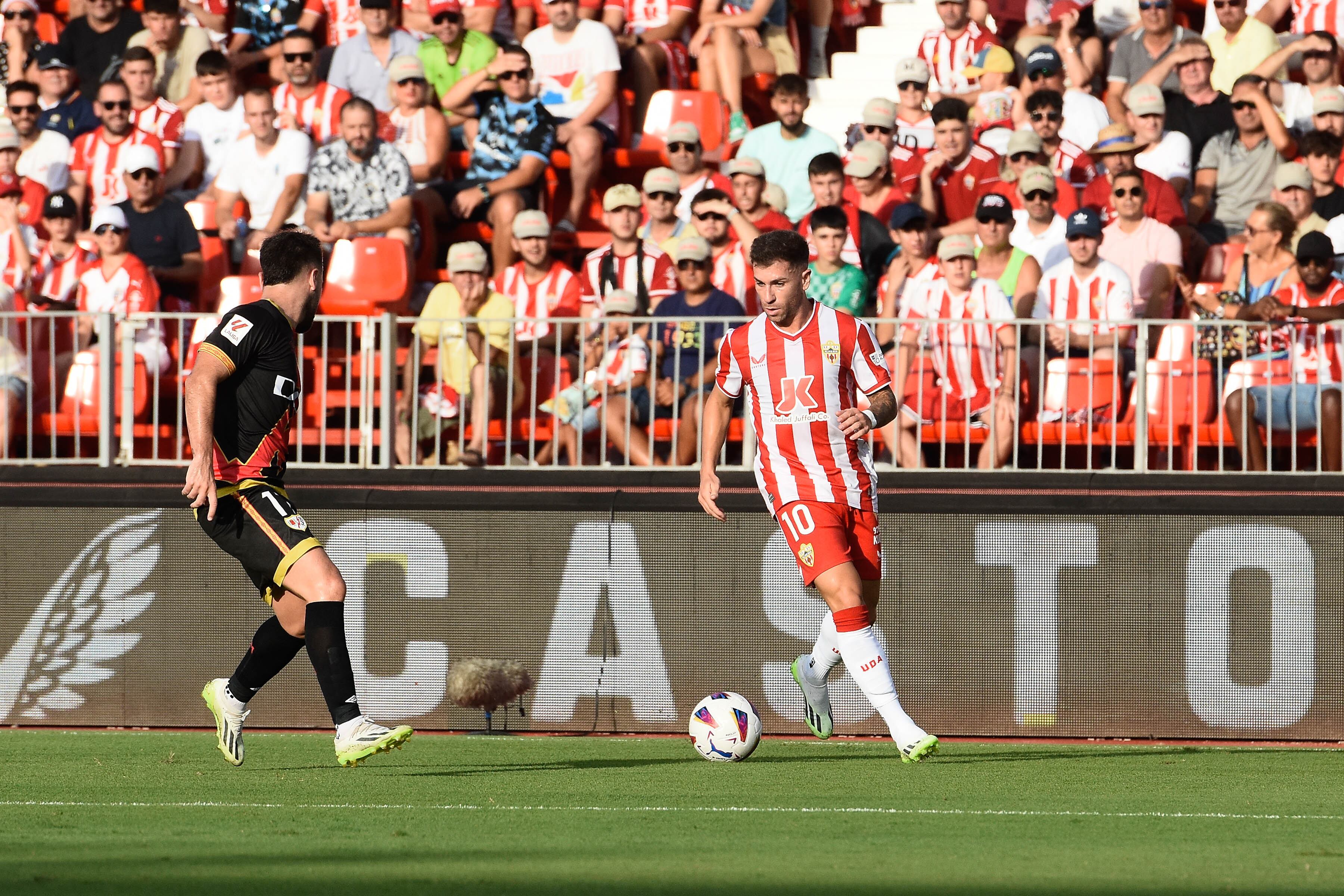 Adri Embarba en el primer partido de la temporada contra el Rayo Vallecano.