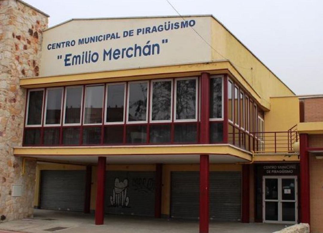 Centro municipal de piragüismo &quot;Emilio Merchán&quot;