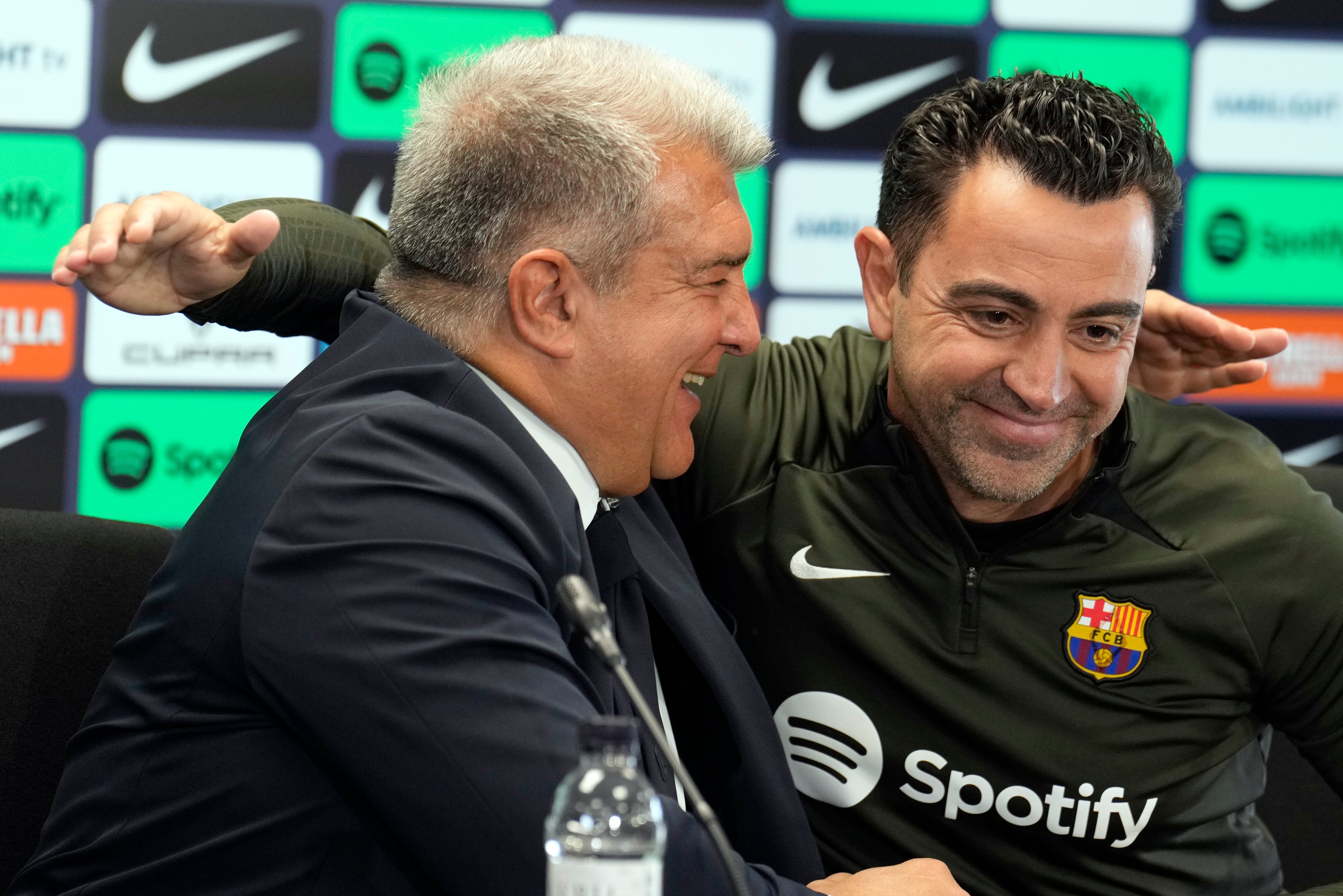 Comparecencia conjunta de Joan Laporta y Xavi Hernández