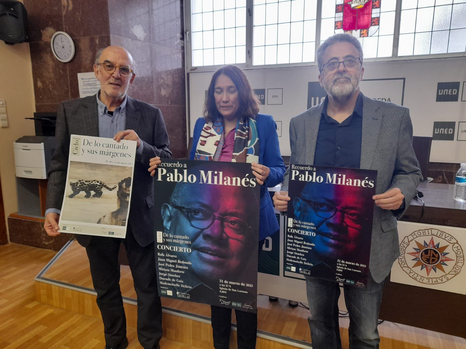 De lo cantado y sus márgenes