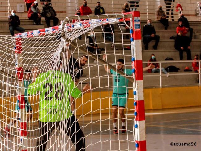 El partido del Bm. Elda - C.E.E. en Cartagena está en el aire