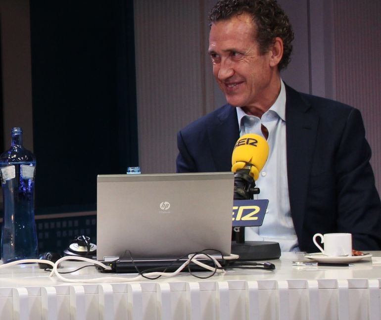 Jorge Valdano, en los estudios de la Cadena SER