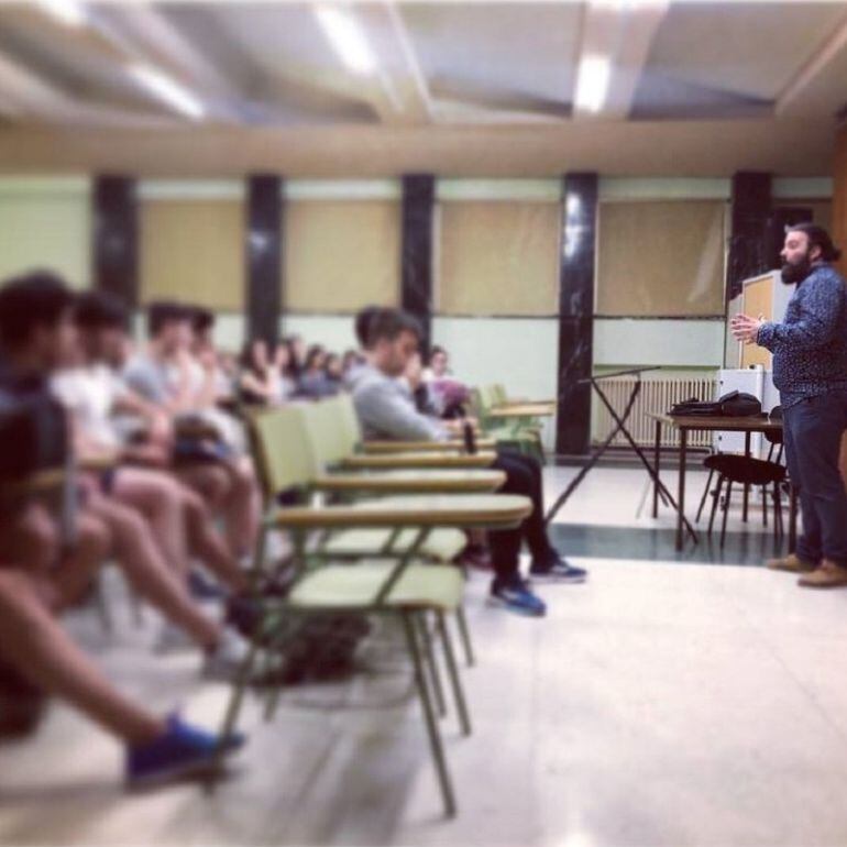 Alumnos del Conde Lucanor durante la charla