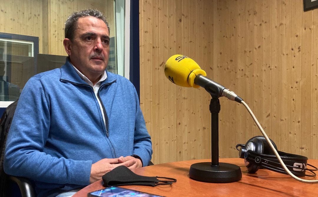 Pedro Jesús Sánchez, director de la UNED de Valdepeñas, en la sección de &#039;La BSO de tu vida&#039; 