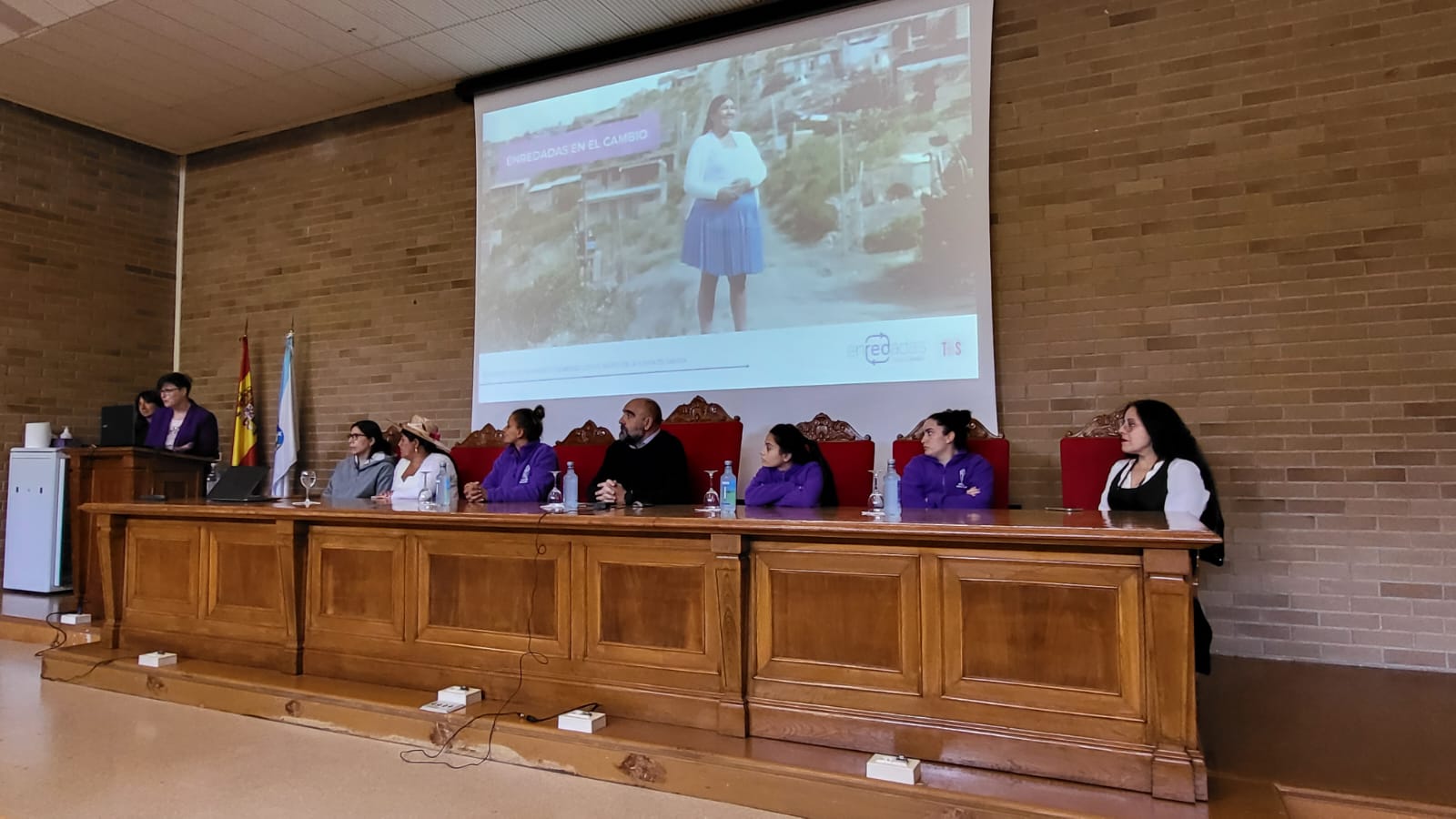 En la presentación de la exposición han intervenido varias participantes del proyecto