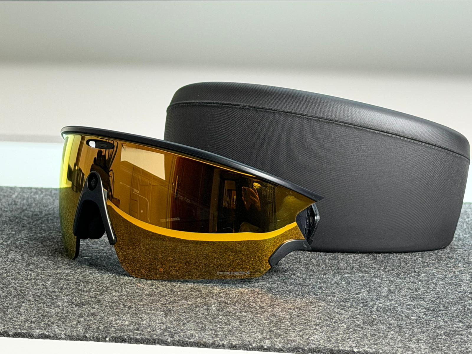 Así son las Oakley Meta Vanguard.