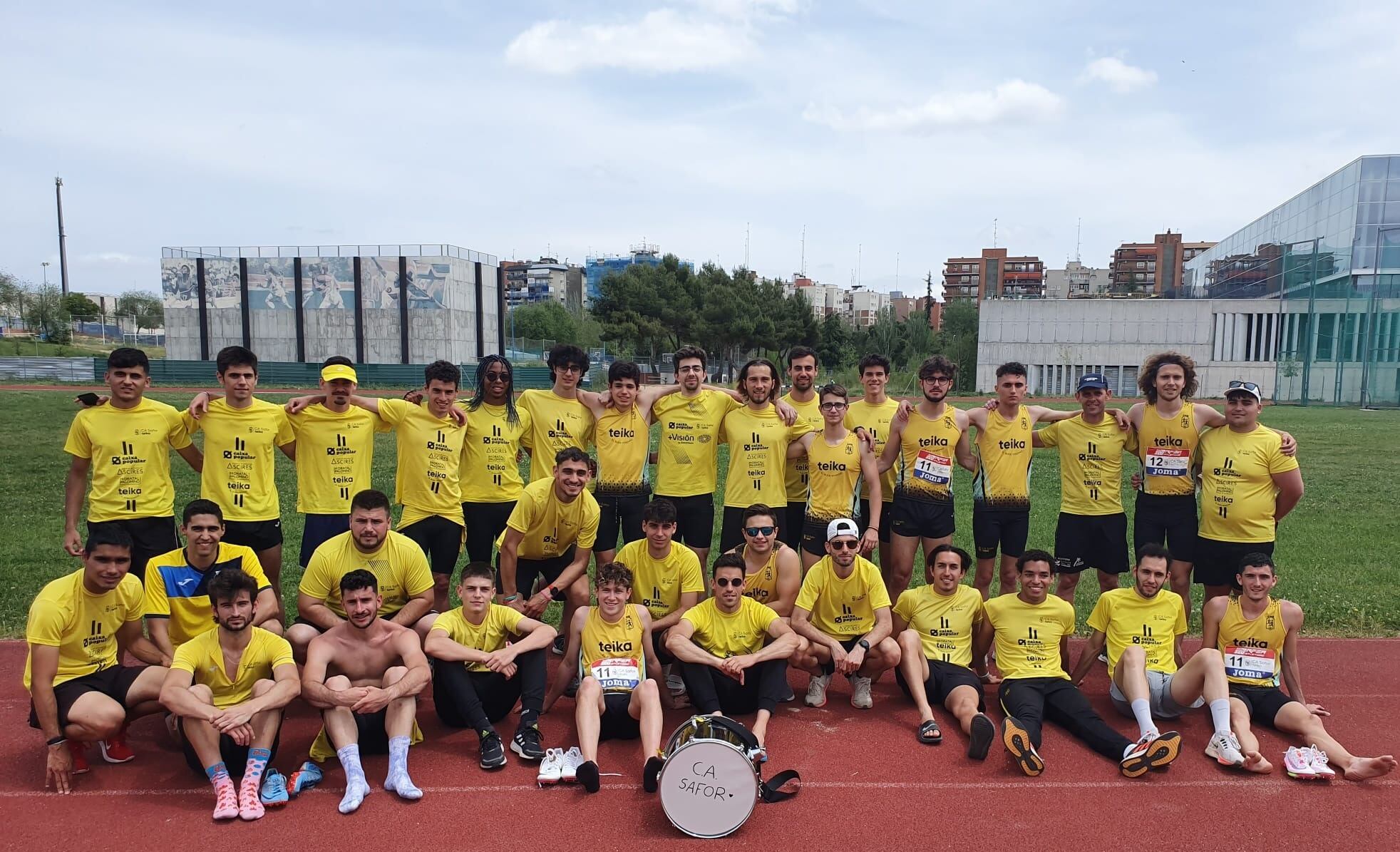 Los chicos del CA Safor Teika en Móstoles