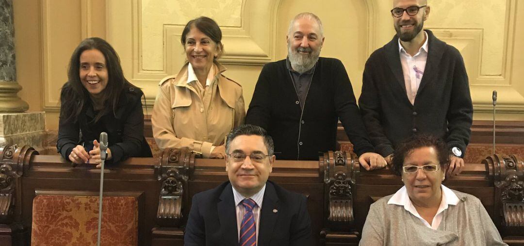 Parte del PSOE A Coruña en el salón de plenos