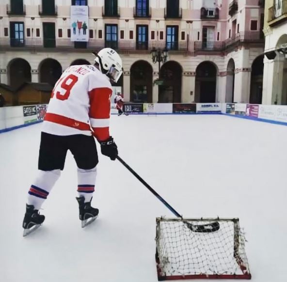 El Club Hielo organiza una actividad en Huesca