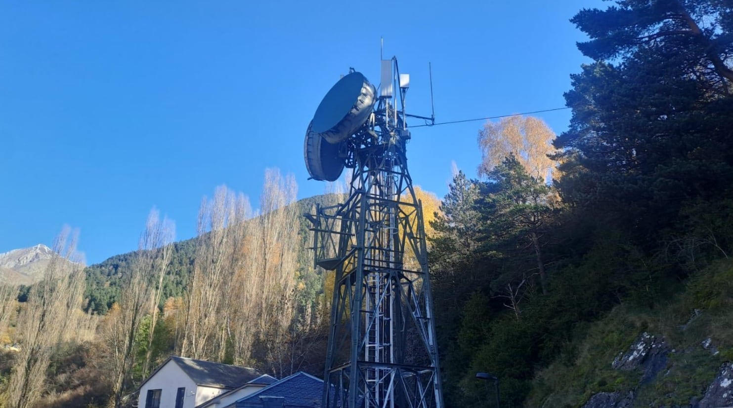 Torreta de Telefónica en Sallent de Gállego