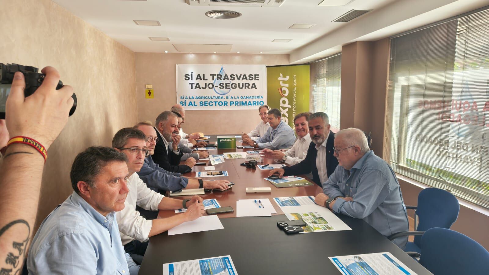 Reunión de la comisión permanente de Proexport