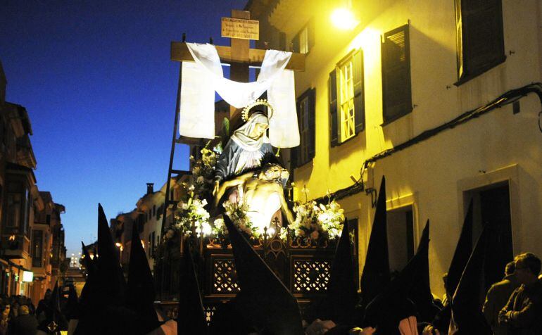 Imagen de archivo de las procesiones de MAó