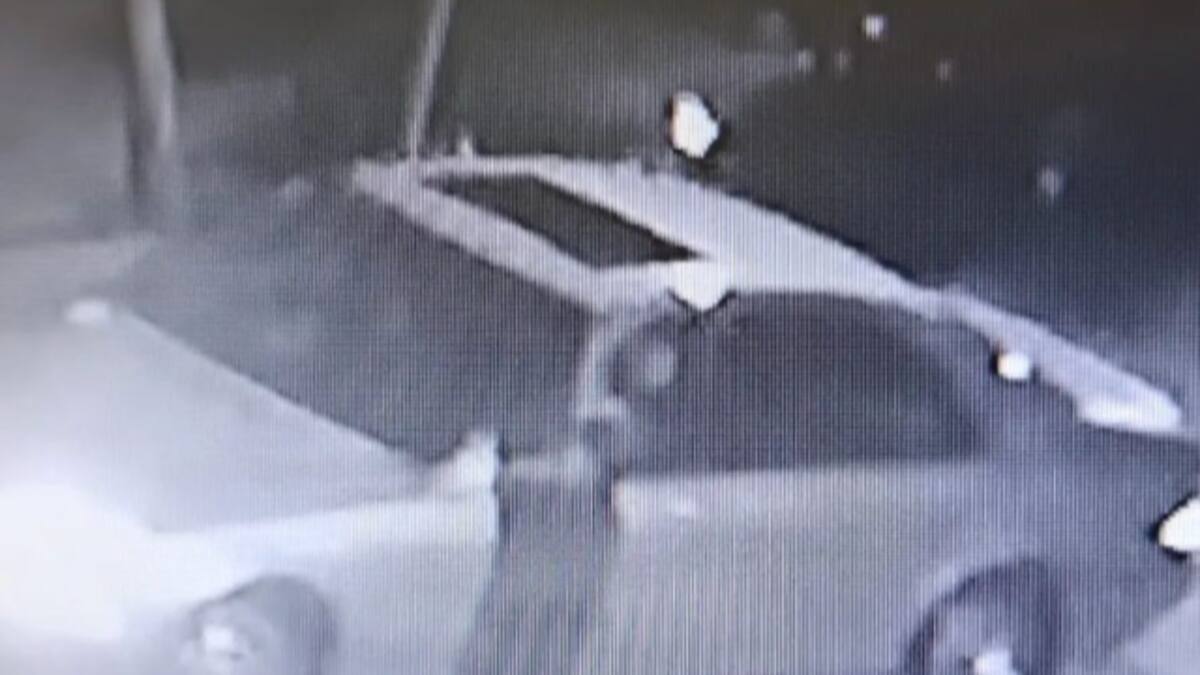 La policía identifica gracias a la colaboración ciudadana, al conductor que se dio a la fuga tras colisionar con un ciclomotor