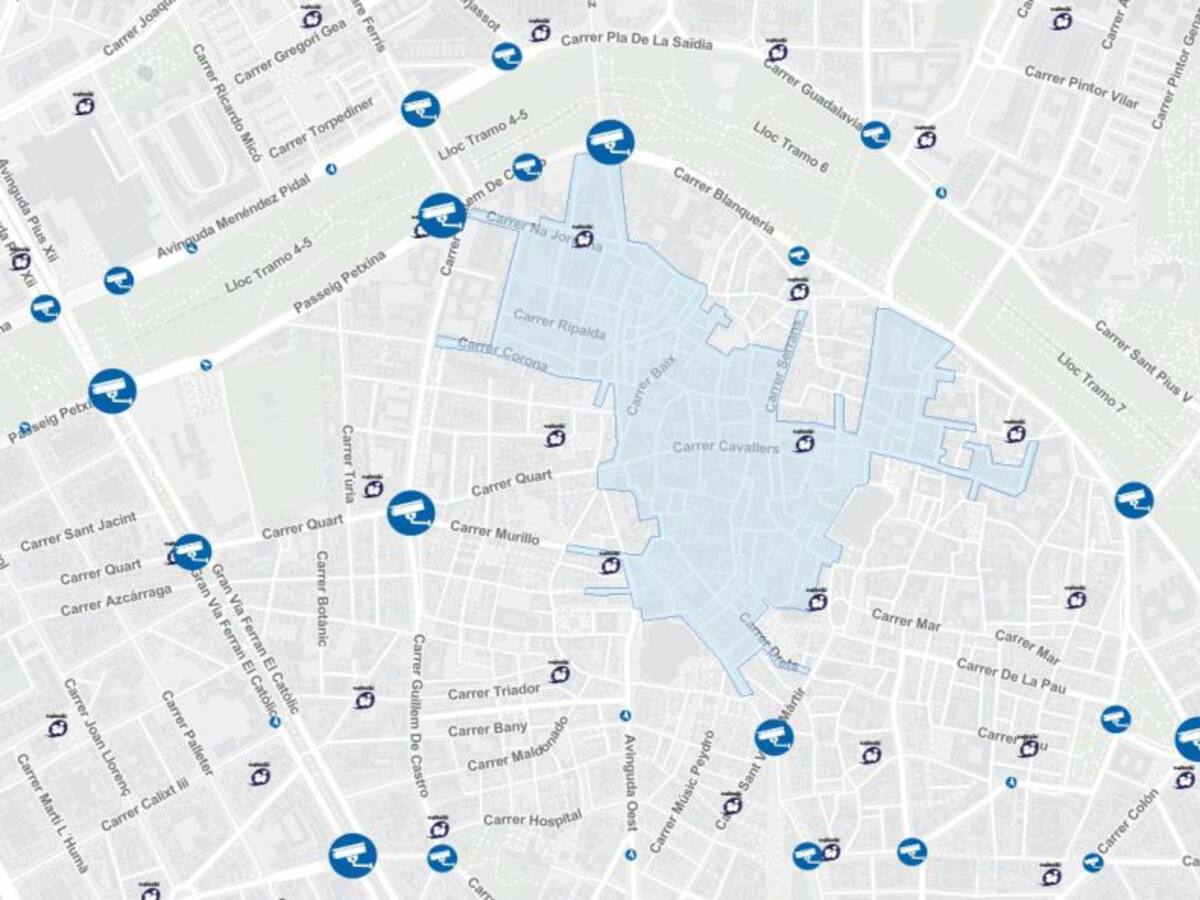 Comienza la prohibición de acceder con vehículos no autorizados a parte de Ciutat Vella