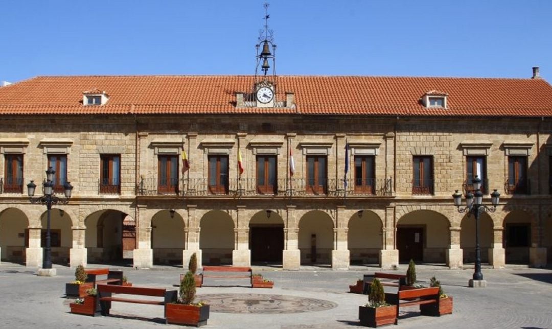 Fachada del Ayuntamiento de Benavente