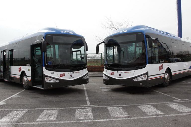Dos autobuses en Getafe