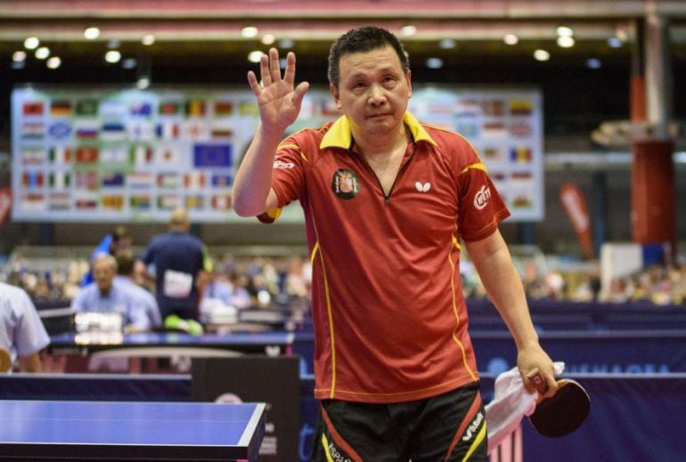 He Zhi Wen &#039;Juanito&#039;, durante un partido con la selección española.