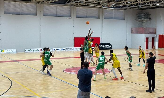 Un lance del partido