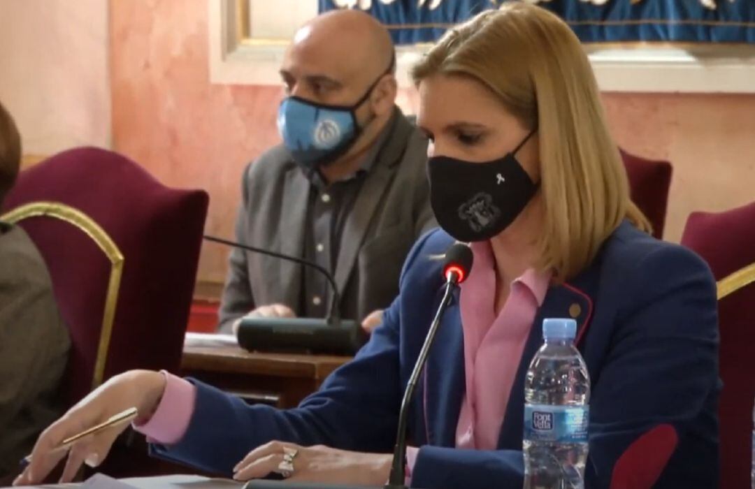 Judith Piquet, portavoz del PP de Alcalá de Henares, en el último pleno de marzo. 