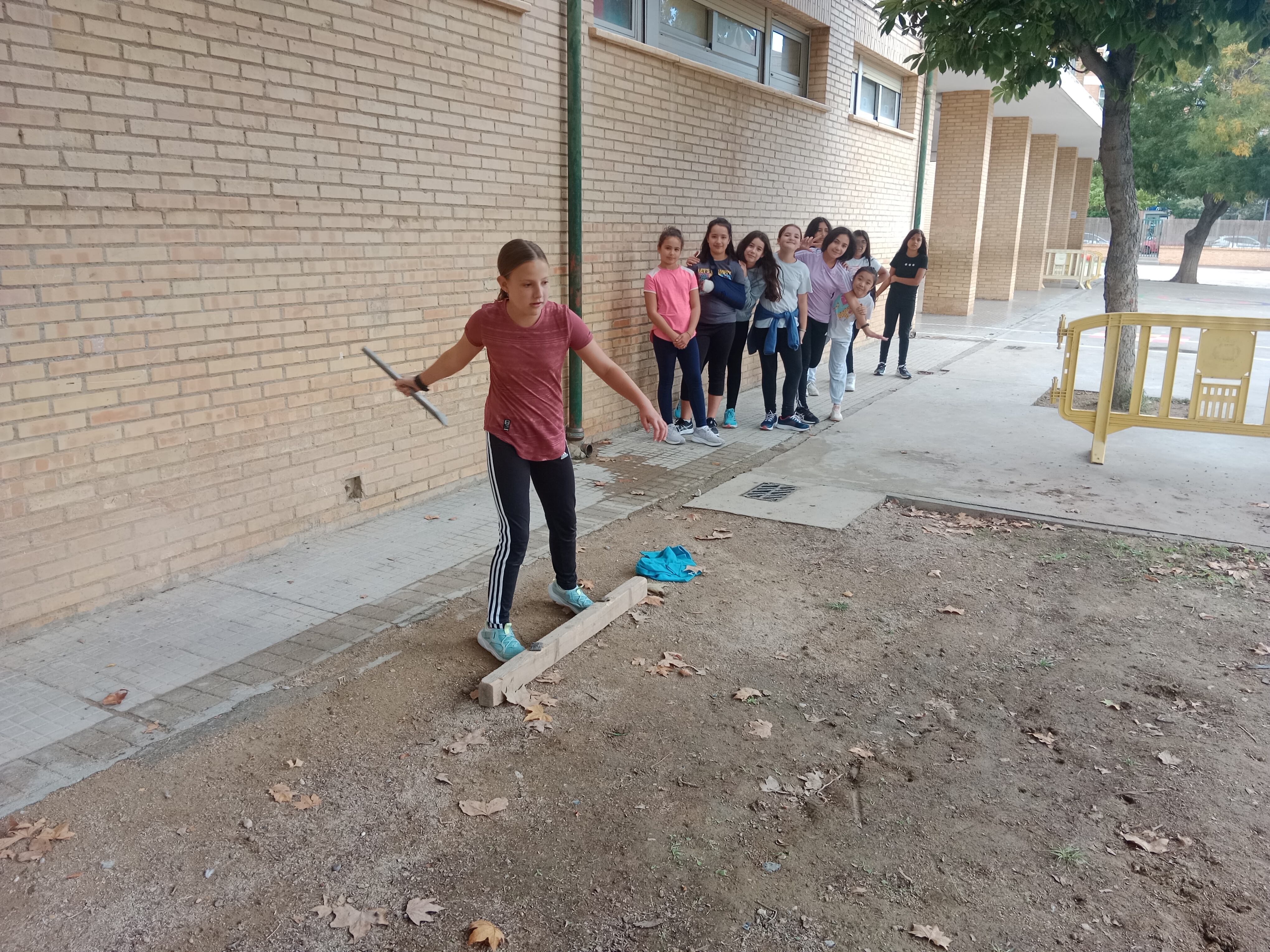 Alumnos del centro participaron en la jornada de juegos tradicionales