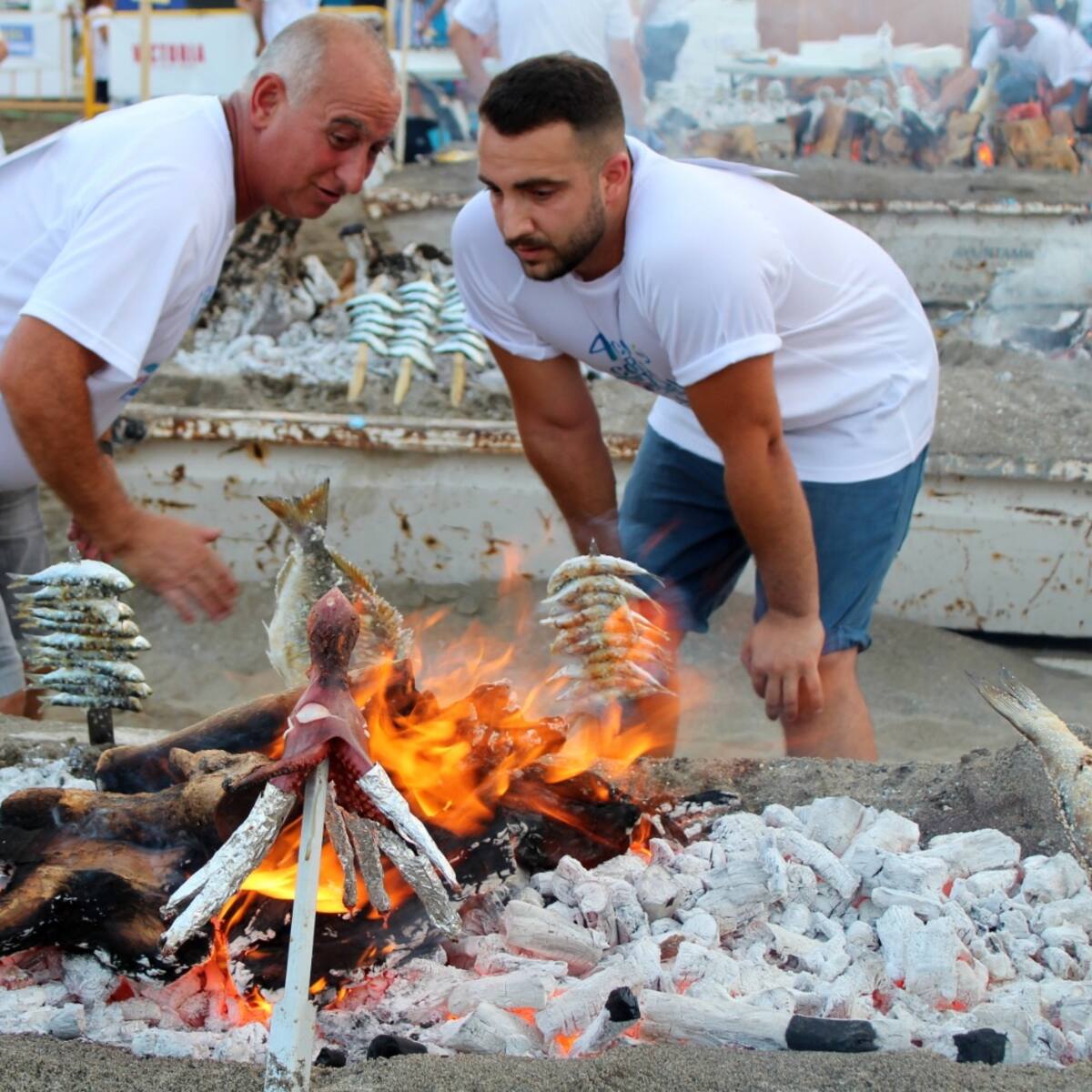 Más de 20 profesionales optarán a ser el mejor espetero de la Costa del Sol en la IX edición del certamen