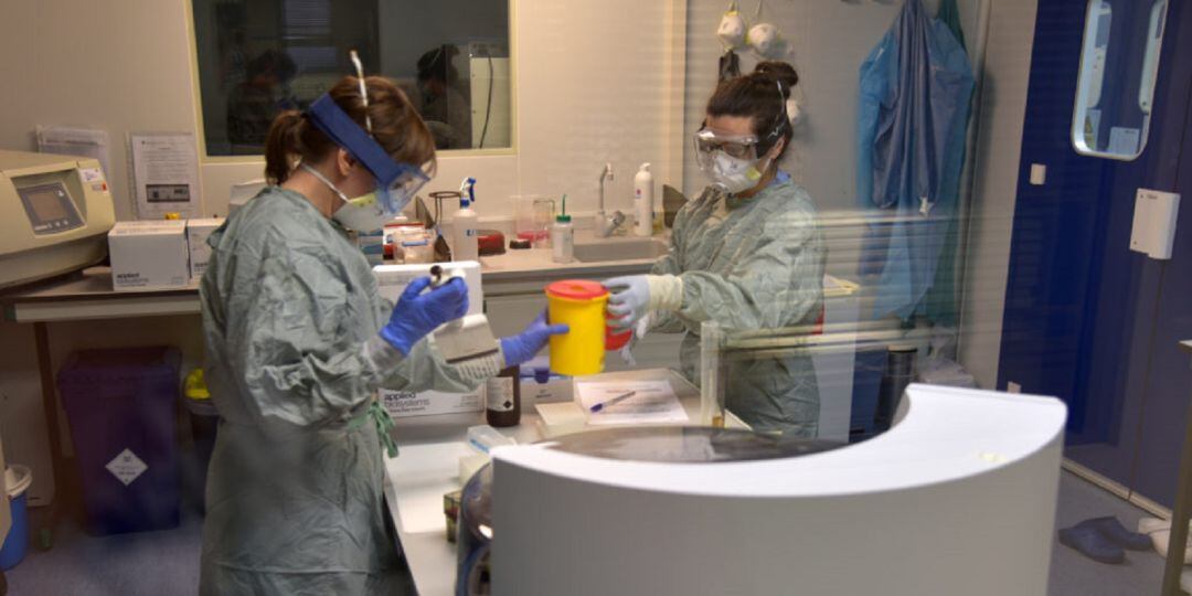 Laboratorio de la Complutense durante la pandemia de COVID-19