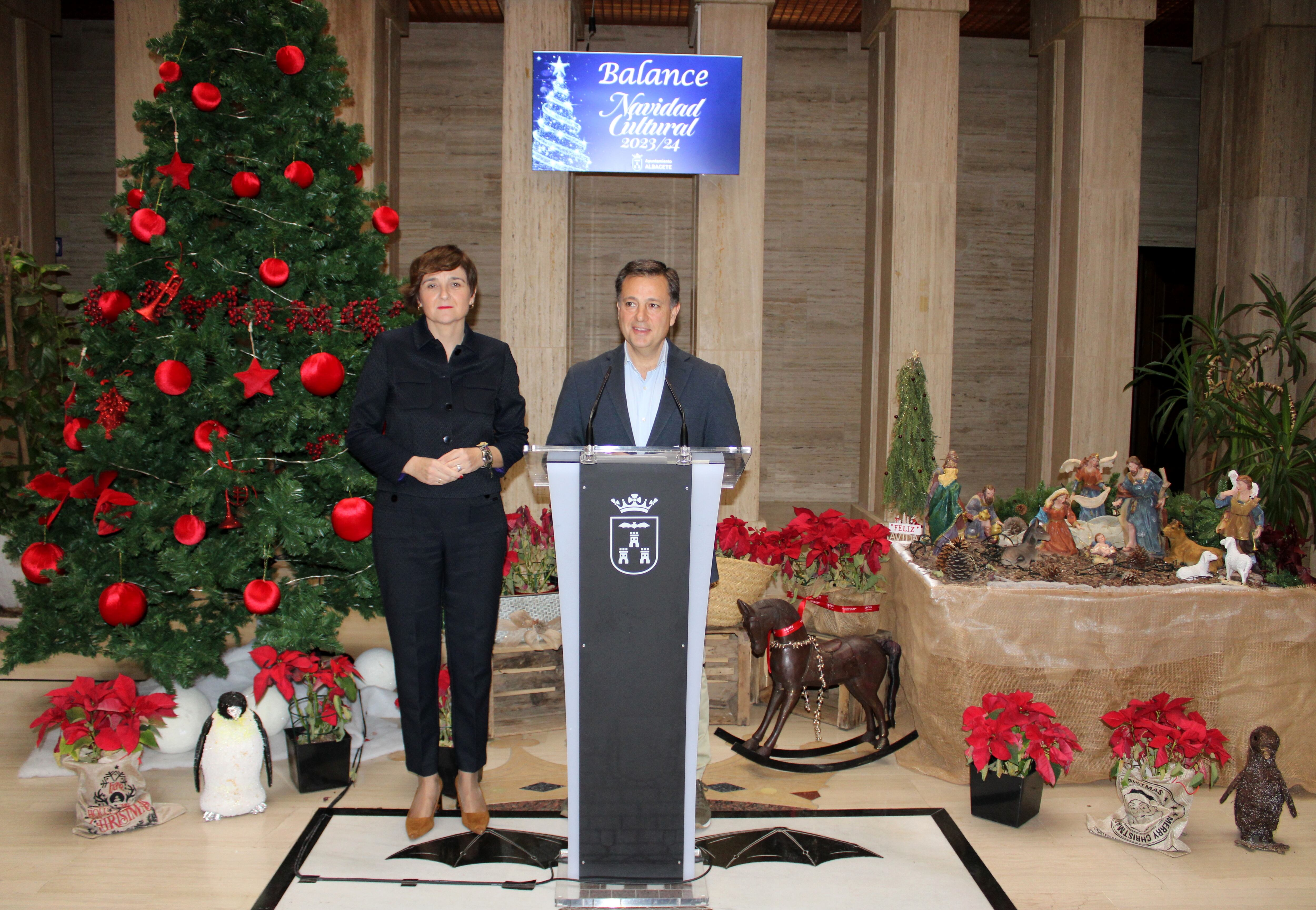 Manuel Serrano, durante su balance de la Navidad Cultural