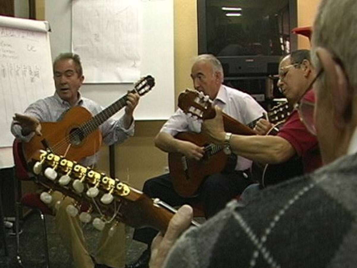 Los mayores de Sanse celebran la Navidad