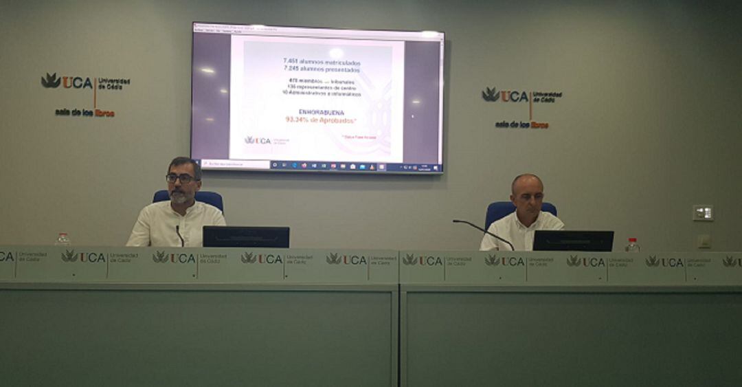 Un momento de la comparecencia.