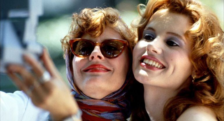 Imagen de la película &#039;Thelma y Louise&#039;, protagonizada por Susan Sarandon y Geena Davis.