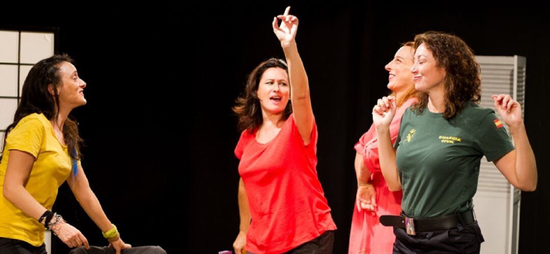 Escena de 'La extraña pareja'