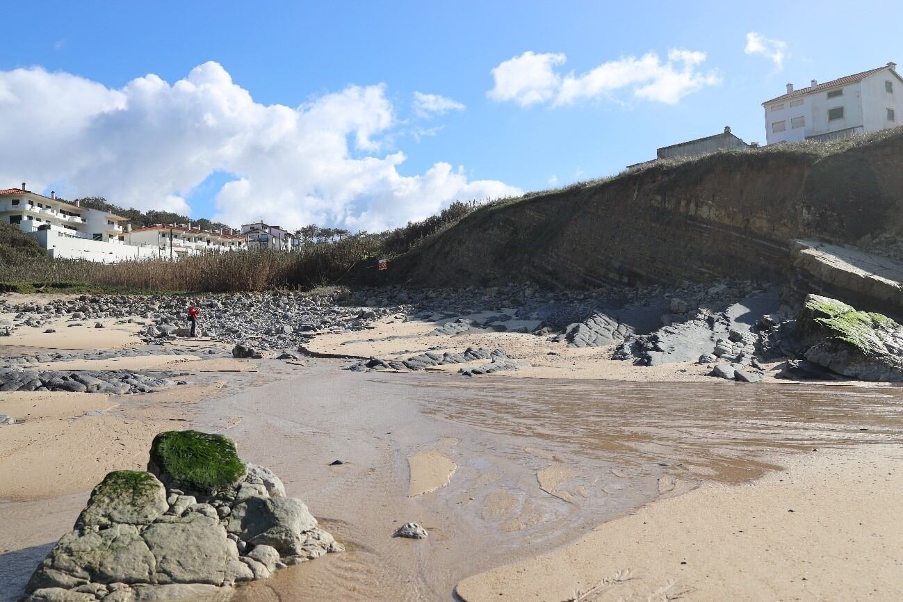 Água de Madeiros (Marinha Grande, Portugal), lugar donde se encontró el fósil