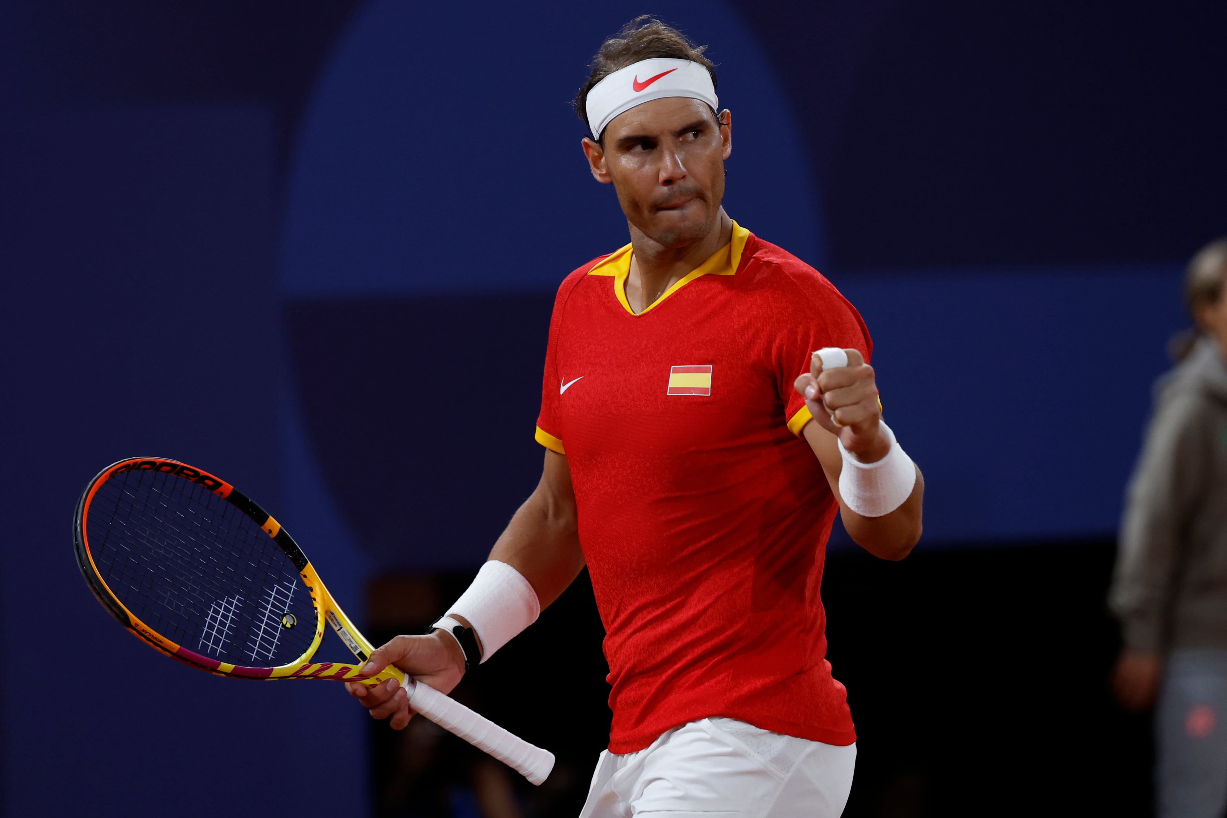 El español Rafa Nadal al inicio del partido de dobles frente a los argentinos Máximo González y Andrés Molteni, correspondiente a la primera ronda de dobles masculino de tenis de los Juegos Olímpicos de París 2024 este sábado en la pista Phillipe Chatrier de París.