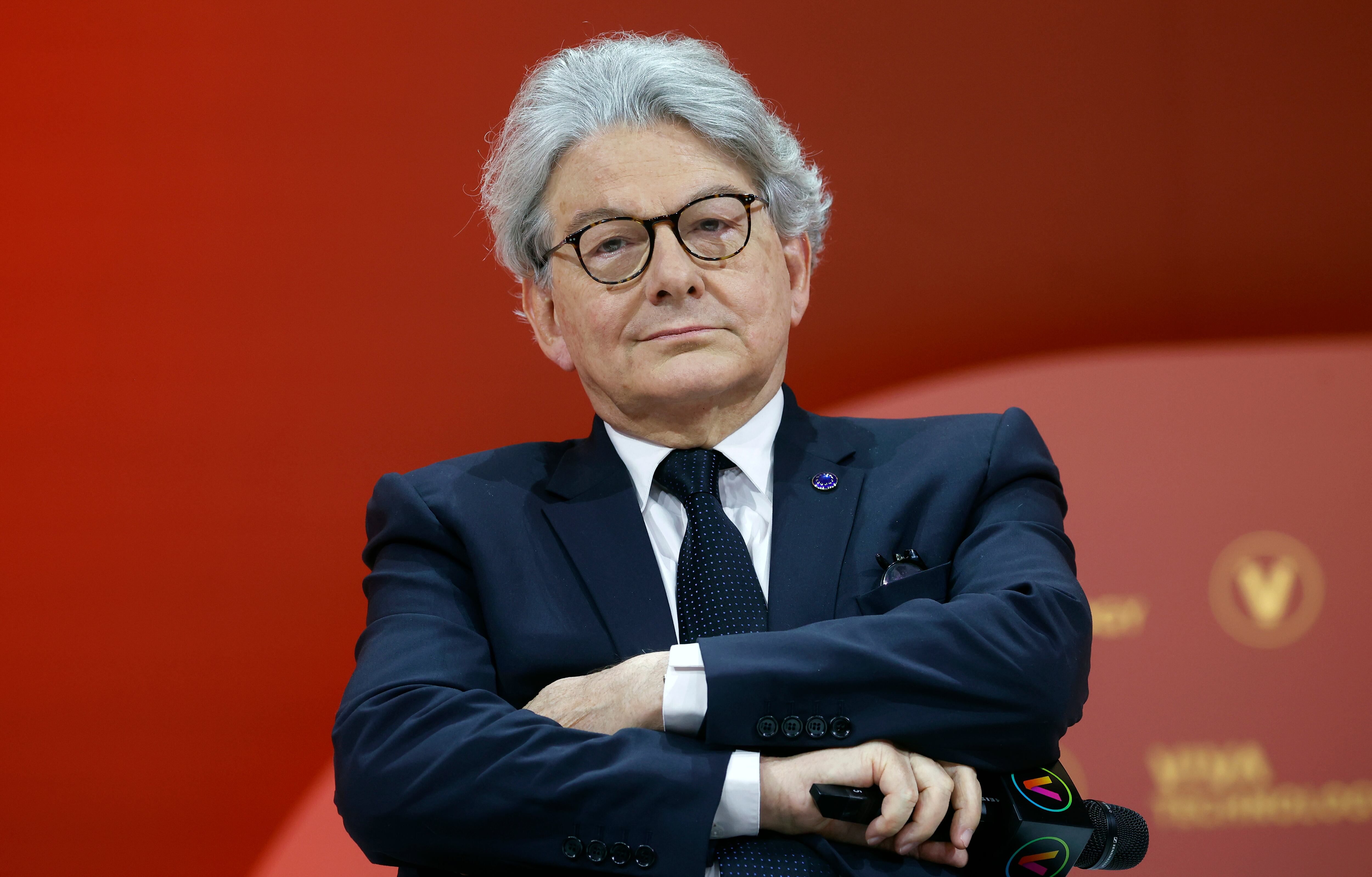 Thierry Breton es uno de los afectados por las restricciones de visado anunciadas por Estados Unidos.  (Photo by Chesnot/Getty Images)