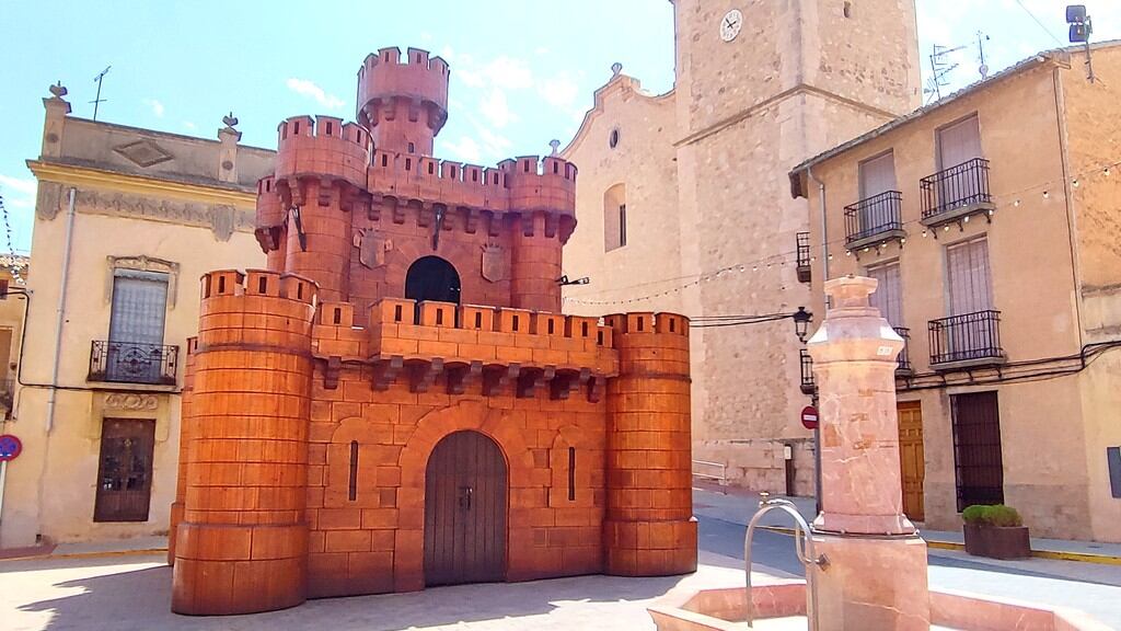 Castillo de embajadas de Caudete