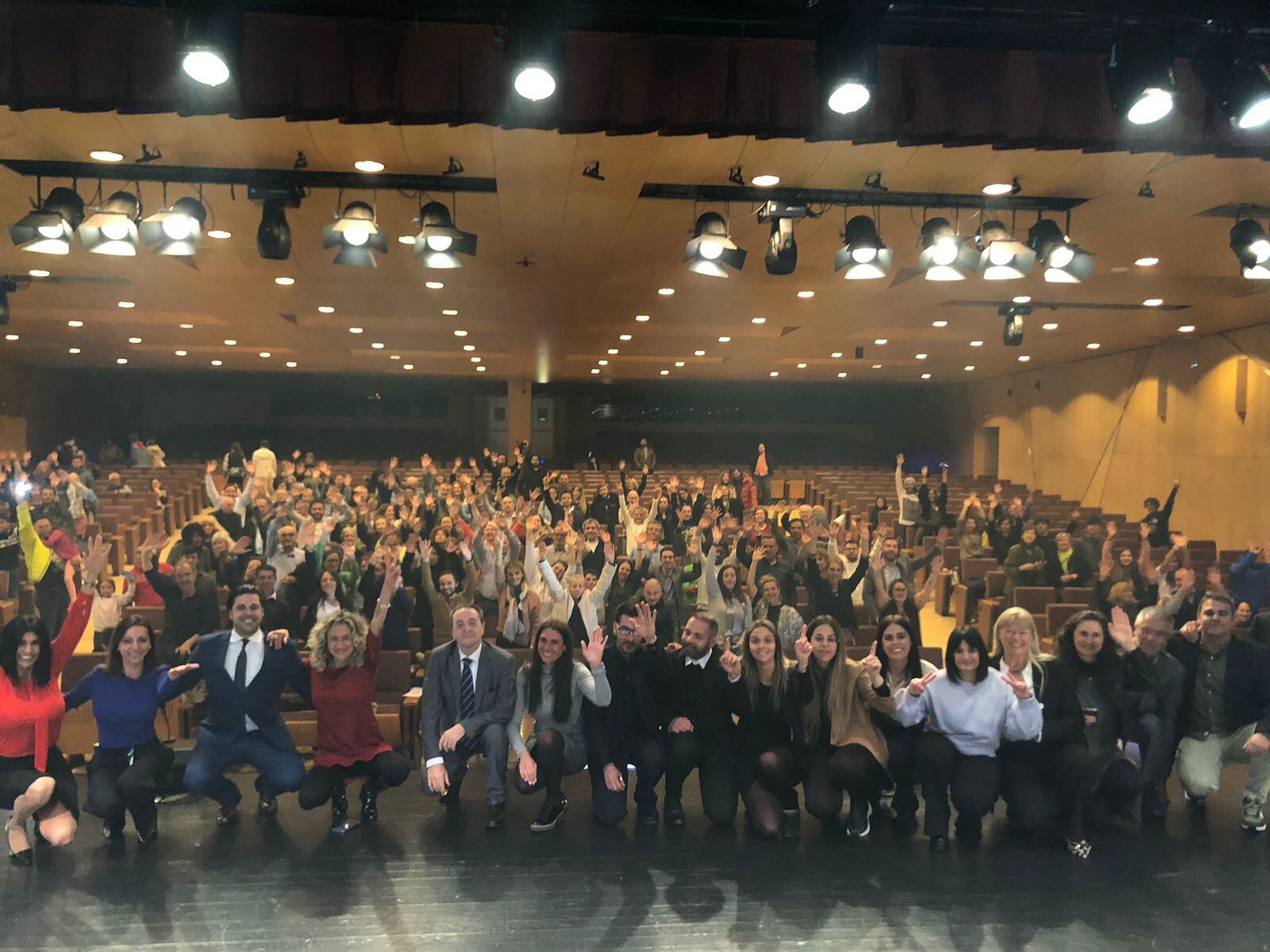 Unes 300 persones van assistir al míting central de campanya d'Andorra Endavant a Andorra la Vella.