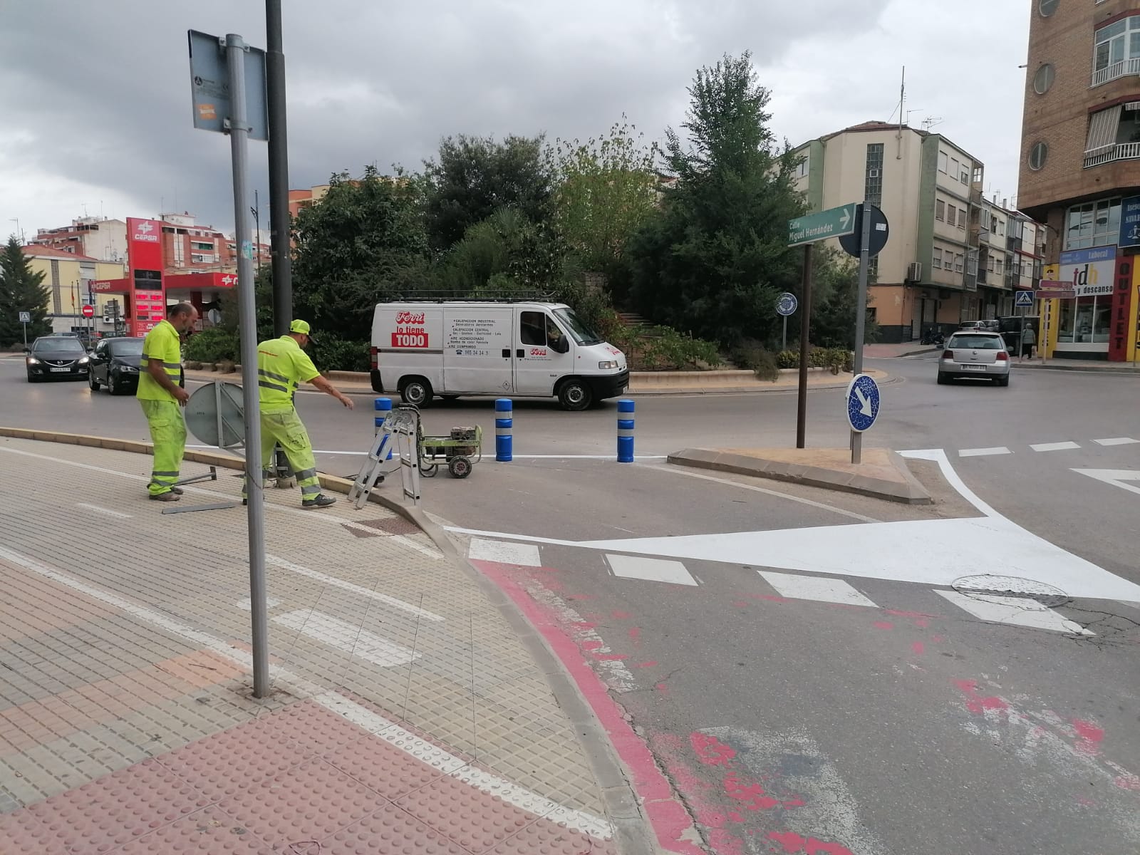 Calle Miguel Hernández