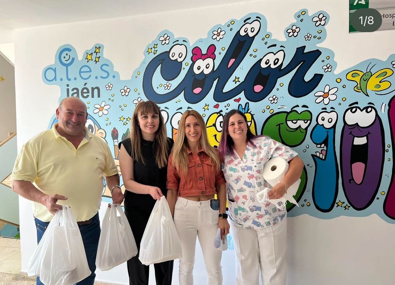 La chef Raquel del restaurante El Curro, crea un menú benéfico.