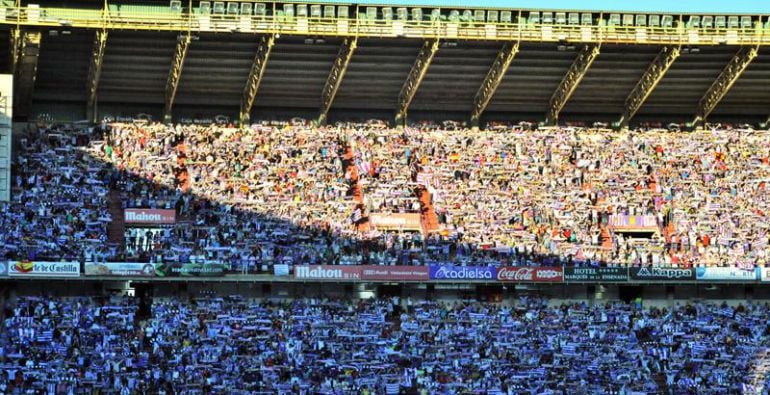 Grada llena del José Zorrilla.