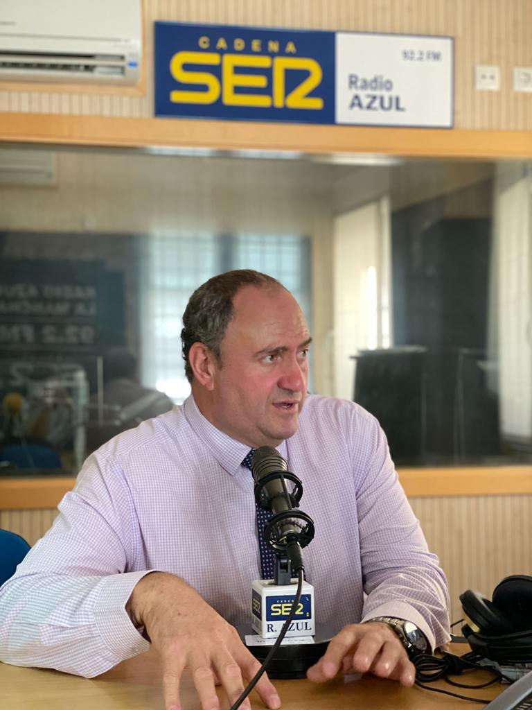 Julián Martínez Lizán, consejero de Agricultura, Ganadería y Desarrollo Rural en la entrevista a Radio Azul