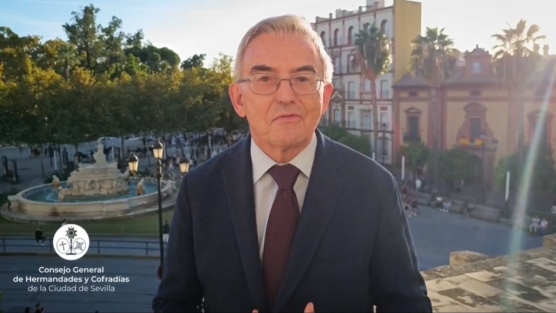 José Joaquín León, en la terraza de la sede del Consejo tras su designación como pregonero de la Semana Santa de Sevilla 2025