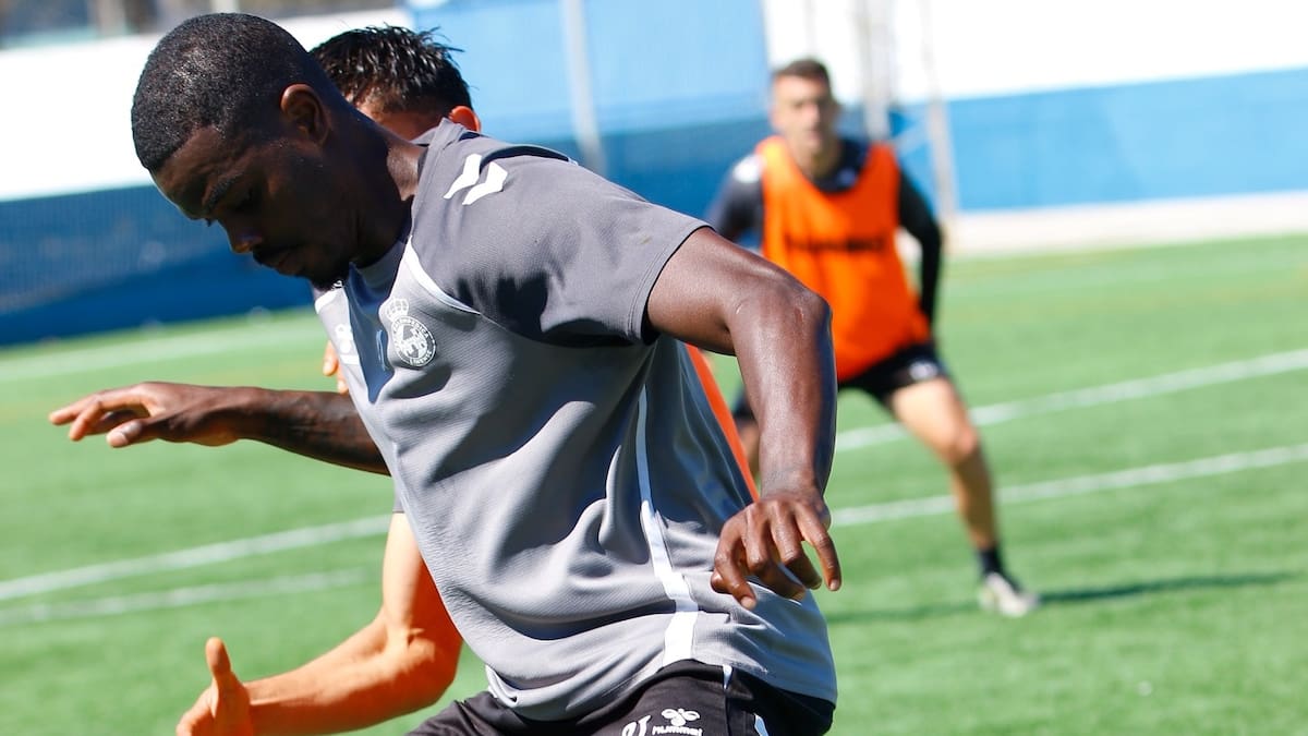 Boateng previa Dos Hermanas v RB Linense