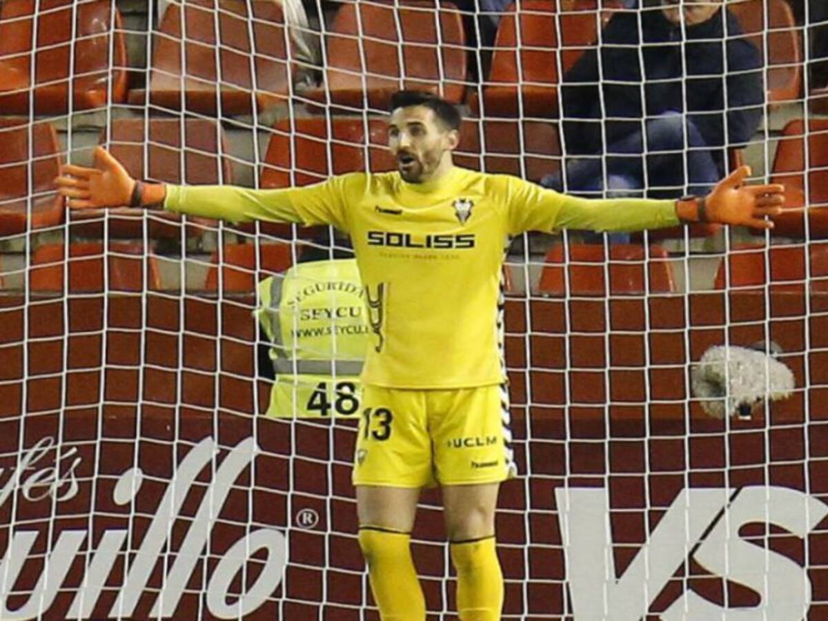 Tomeu Nadal echa el candado